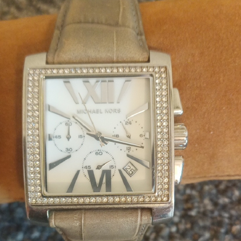 Michael Kors Silver Bling and Khaki Gray Watch MK 5674